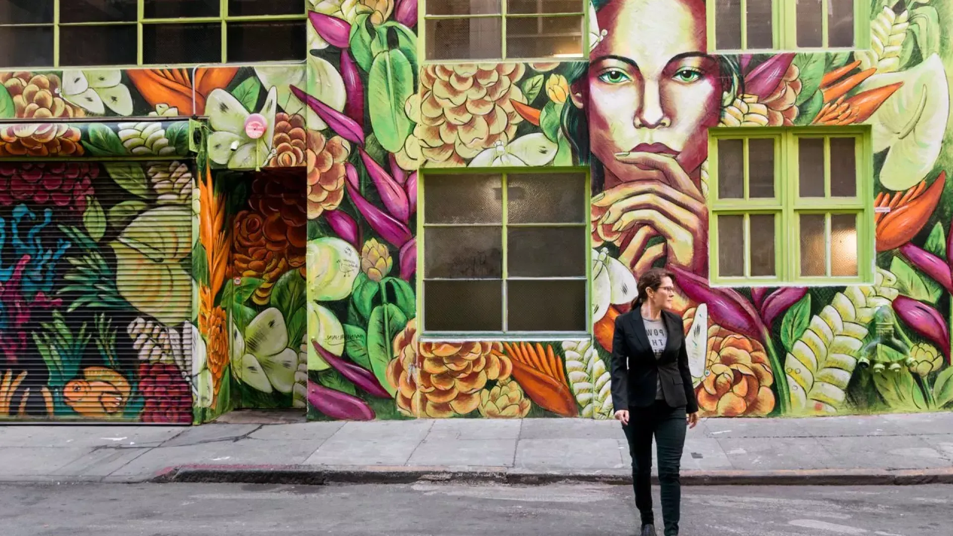 A mural adorns the outside walls of 111 Minna Gallery